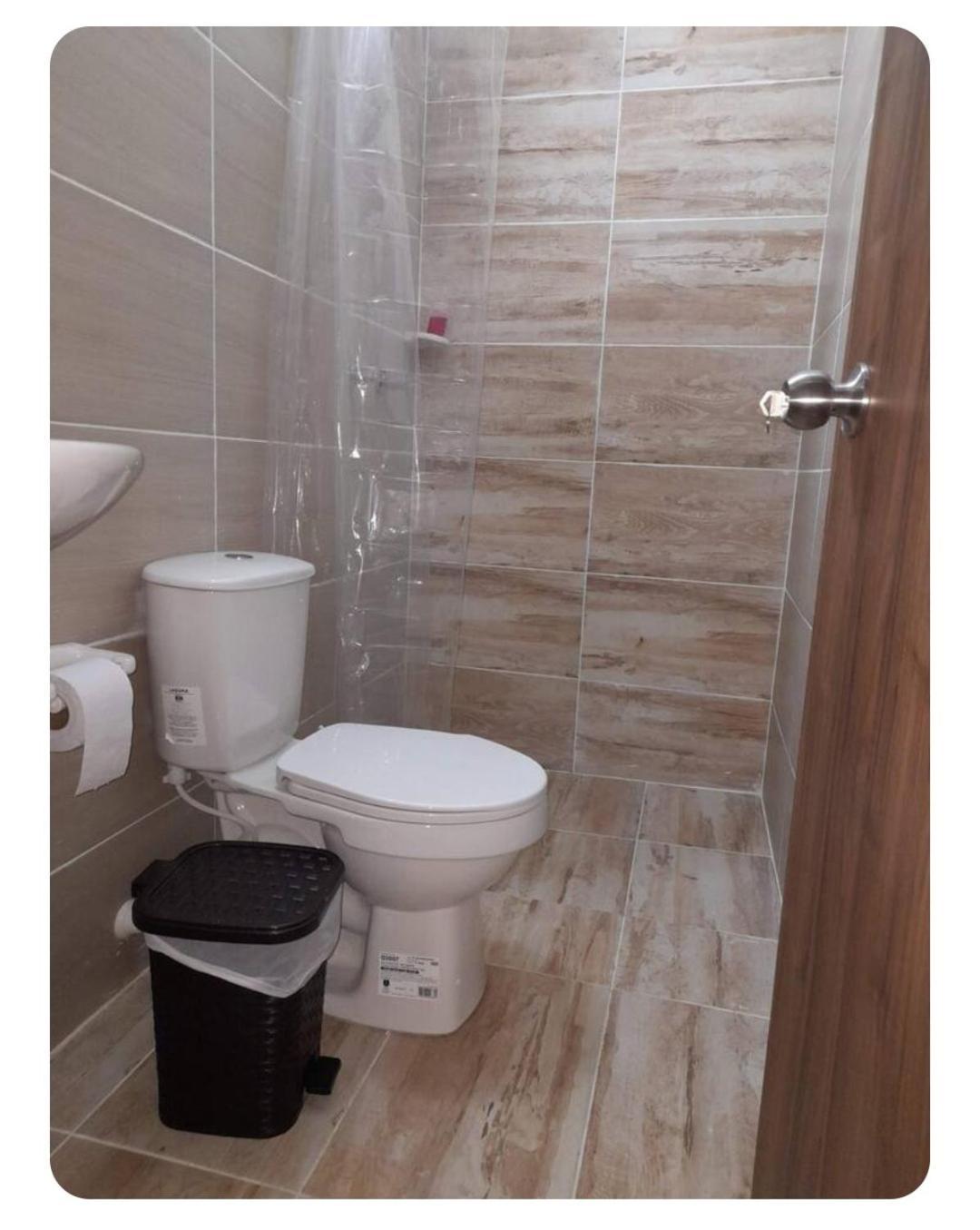 Road Living Home Медельин Экстерьер фото