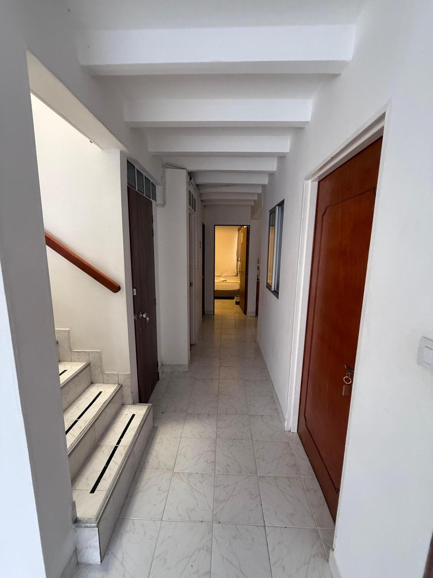 Road Living Home Медельин Экстерьер фото